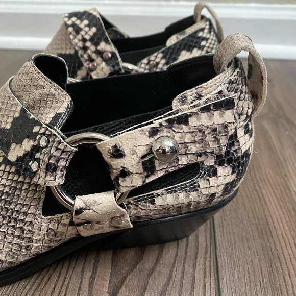 Rag & Bone Westin Harness Boots - Picture 3 of 13